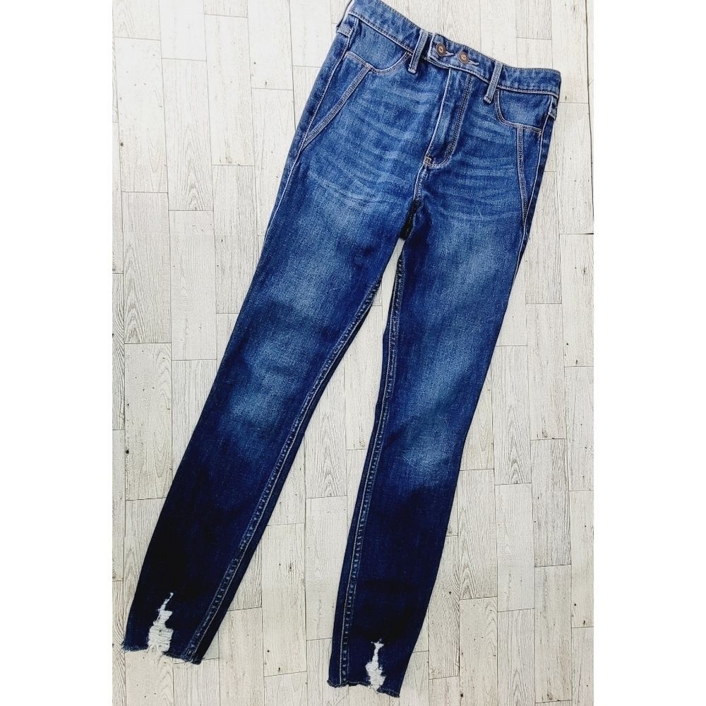 Hollister Ultra High Rise Extreme Stretch   Ankle Pants Jeggings